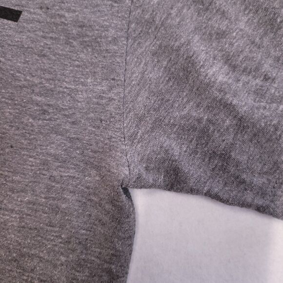 Bay Island Milwaukee Bucks Graphic Casual T-Shirt Mens Size L Gray Green - Picture 6 of 9